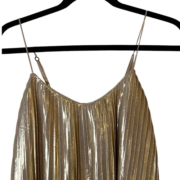 Abercrombie & Fitch Gold Champagne Pleated Swing Tank Top - Picture 5 of 13